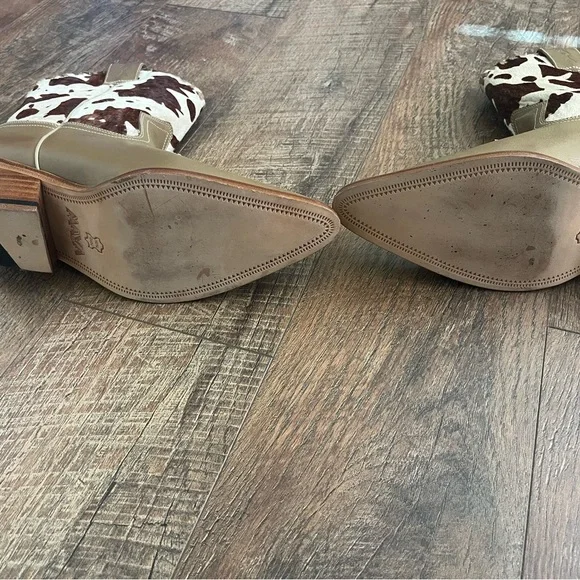 Maya 🐮 Ankle Boots - Picture 4 of 8